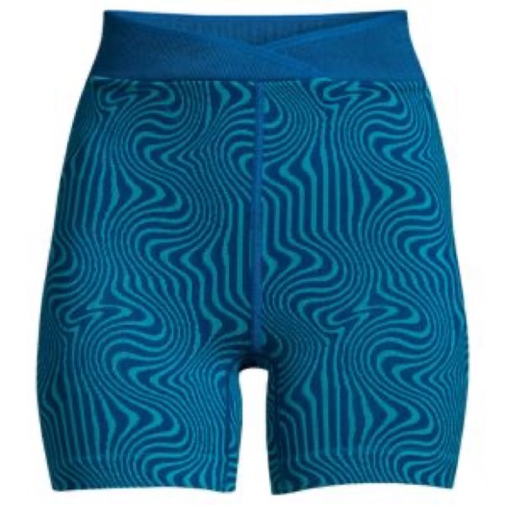 🌙FP MOVEMENT Free Throw Jacquard Biker Shorts🌙 - Picture 3 of 8